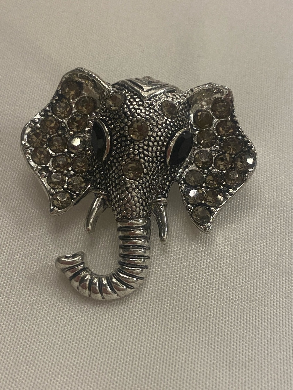 Brooch Elephant Brooch Crystal Rhinestones Silver Toned Pin New